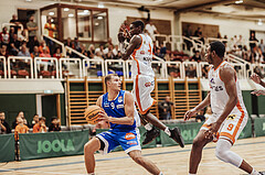 Basketball, Basketball Superliga 2023/24, Grundduchgang 2.Runde, Fürstenfeld Panthers, Oberwart Gunners, Edi Patekar (9), Kevin Hunt (4), Alonzo Campbell (9)