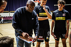 Basketball, Basketball Zweite Liga 2023/24, Grunddurchgang 1.Runde, Basket Flames, Mattersburg Rocks, James Williams (Head Coach)