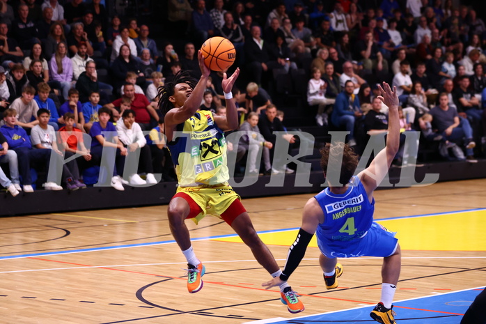 08.10.2023, Graz, Raiffeisen Sportpark Graz, Basketball Superliga 2023/24, Grunddurchgang, Runde 2, UBSC Raiffeisen Graz vs. SKN St. Pölten