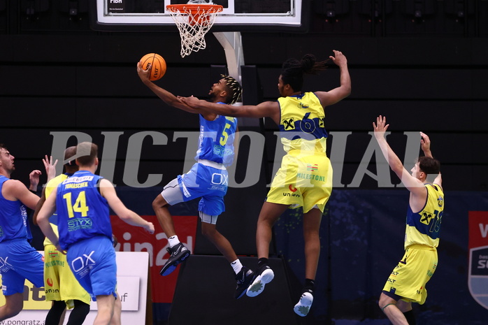 08.10.2023, Graz, Raiffeisen Sportpark Graz, Basketball Superliga 2023/24, Grunddurchgang, Runde 2, UBSC Raiffeisen Graz vs. SKN St. Pölten