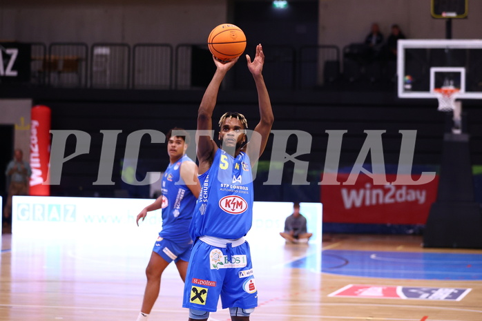 08.10.2023, Graz, Raiffeisen Sportpark Graz, Basketball Superliga 2023/24, Grunddurchgang, Runde 2, UBSC Raiffeisen Graz vs. SKN St. Pölten
