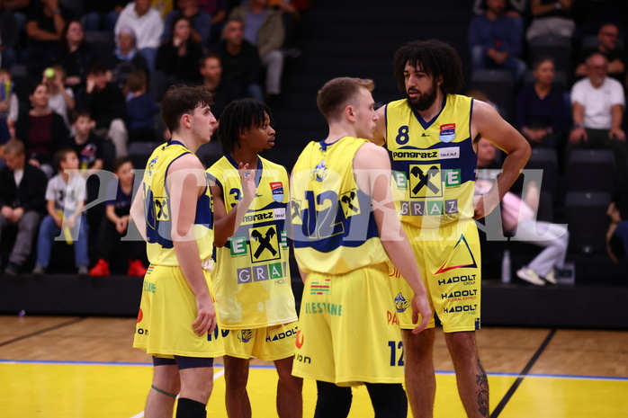 08.10.2023, Graz, Raiffeisen Sportpark Graz, Basketball Superliga 2023/24, Grunddurchgang, Runde 2, UBSC Raiffeisen Graz vs. SKN St. Pölten