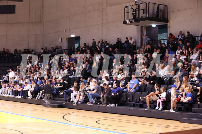 08.10.2023, Graz, Raiffeisen Sportpark Graz, Basketball Superliga 2023/24, Grunddurchgang, Runde 2, UBSC Raiffeisen Graz vs. SKN St. Pölten