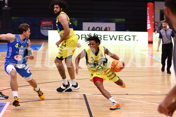 08.10.2023, Graz, Raiffeisen Sportpark Graz, Basketball Superliga 2023/24, Grunddurchgang, Runde 2, UBSC Raiffeisen Graz vs. SKN St. Pölten