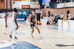 Basketball, Basketball Superliga 2023/24 , VF 4, Oberwart Gunners, Gmunden Swans, Shaquille Rombley (5), Vuk Zivanovic (4)