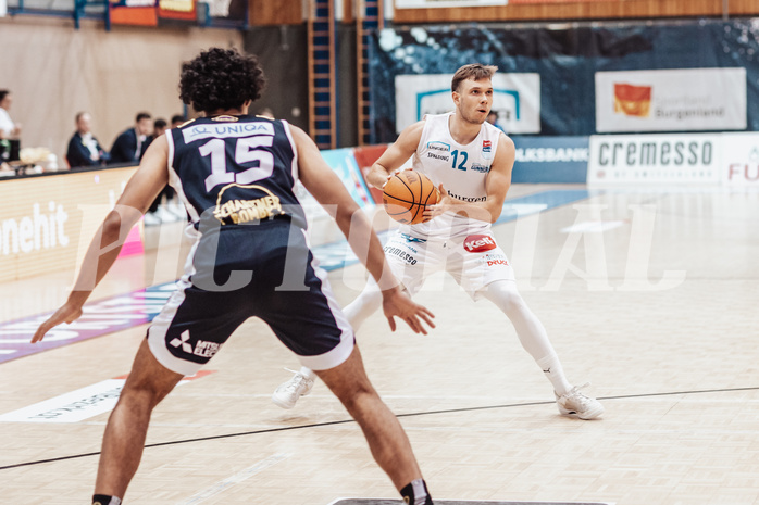 Basketball, Basketball Superliga 2023/24 , VF 4, Oberwart Gunners, Gmunden Swans, Patrick Emilien (15), Jonathan Knessl (12)