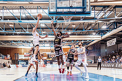 Basketball, Basketball Superliga 2023/24 , VF 4, Oberwart Gunners, Gmunden Swans, Edi Patekar (9), Trey Moses (24), Orri Gunnarsson (29), Daniel Koeppel (14)