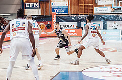 Basketball, Basketball Superliga 2023/24 , VF 4, Oberwart Gunners, Gmunden Swans, Toni Blazan (10), Kris Monroe (13)