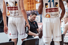 Basketball, Basketball Superliga 2023/24 , VF 4, Oberwart Gunners, Gmunden Swans, Horst Leitner (Head Coach)