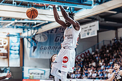 Basketball, Basketball Superliga 2023/24 , VF 4, Oberwart Gunners, Gmunden Swans, Shaquille Rombley (5)