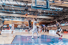 Basketball, Basketball Superliga 2023/24 , VF 4, Oberwart Gunners, Gmunden Swans, Benedikt Guettl (7), Daniel Koeppel (14), Trey Moses (24)