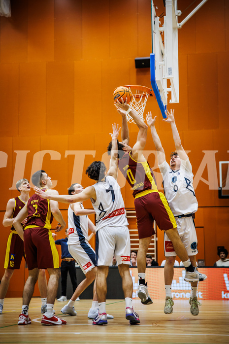 Basketball, Basketball Zweite Liga 2024/25, Grunddurchgang 20.Runde, Vienna Timberwolves, Traiskirchen Lions NexGen, Noah Oguamalam (0)