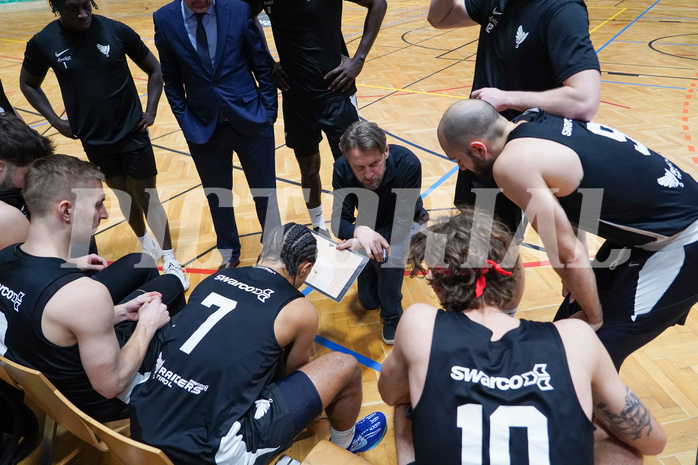 Basketball Zweite Liga 2024/25, Grunddurchgang 20.Runde Raiders Tirol vs. Raiffeisen Mattersburg Rocks


