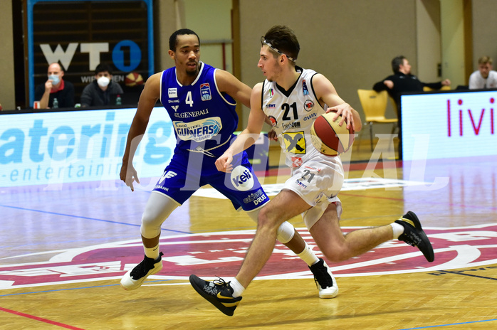 Basketball Superliga 2020/21, Grunddurchgang 13. Runde Flyers Wels vs. Oberwart, Lawrence Alexander (04), Elvir Jakupovic (21),
