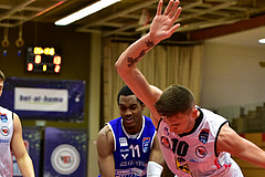 Basketball Superliga 2020/21, Grunddurchgang 13. Runde Flyers Wels vs. Oberwart, Nigel Pruitt (11), Ignaz Fiodorovas. (5), Aleksandar Andjelkovic (10)
