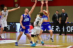 Basketball Superliga 2020/21, Grunddurchgang 13. Runde Flyers Wels vs. Oberwart, Davor Lamesic (7), Renato Poljak (16), Jan Raszdevsek (4), Sebastian Käferle (7),