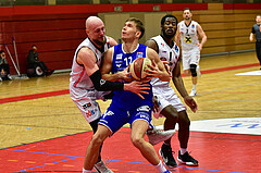 Basketball Superliga 2020/21, Grunddurchgang 13. Runde Flyers Wels vs. Oberwart, Christian Von Fintel (27), Jonathan Knessl (12), Austen Awosika (1),
