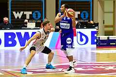 Basketball Superliga 2020/21, Grunddurchgang 13. Runde Flyers Wels vs. Oberwart, Jan Raszdevsek (4), Lawrence Alexander (04),
