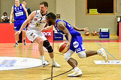 Basketball Superliga 2020/21, Grunddurchgang 13. Runde Flyers Wels vs. Oberwart, Davor Lamesic (7), Quincy Diggs (13),
