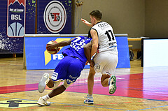 Basketball Superliga 2020/21, Grunddurchgang 13. Runde Flyers Wels vs. Oberwart, Quincy Diggs (13),Lukas Reichle (17),
