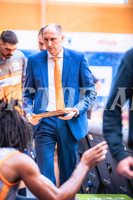 Basketball Basketball Superliga 2021/22, 4. Qualifikationsrunde Traiskirchen Lions vs. Klosterneuburg Dukes