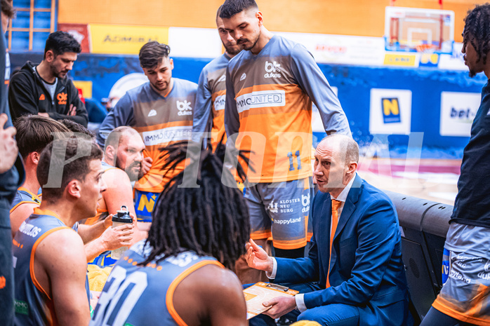 Basketball Basketball Superliga 2021/22, 4. Qualifikationsrunde Traiskirchen Lions vs. Klosterneuburg Dukes