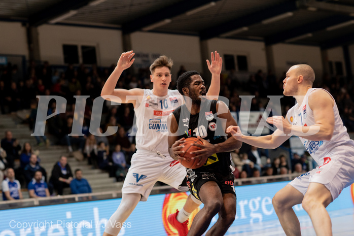 Basketball, win2day Basketball Superliga 2022/23, Grunddurchgang Runde 17, Oberwart Gunners, Flyers Wels, Brock Gardner (10), Austen Awosika (10), Sebastian K