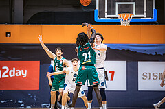 Basketball, Win2Day Superliga 2022/23, Grunddurchgang 17.Runde, Vienna Timberwolves, Kapfenberg Bulls, Lesley Varner II  (21), Philipp D’Angelo (9)