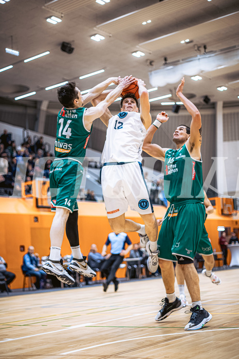 Basketball, Win2Day Superliga 2022/23, Grunddurchgang 17.Runde, Vienna Timberwolves, Kapfenberg Bulls, Tobias Schrittwieser (14), Jakob Lohr (12), Nemanja Krstic (12)
