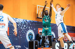 Basketball, Win2Day Superliga 2022/23, Grunddurchgang 17.Runde, Vienna Timberwolves, Kapfenberg Bulls, Amin Abdul Adamu (5), Jakob Szkutta (10)