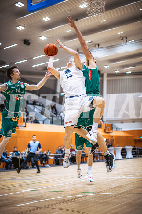 Basketball, Win2Day Superliga 2022/23, Grunddurchgang 17.Runde, Vienna Timberwolves, Kapfenberg Bulls, Tobias Schrittwieser (14), Jakob Lohr (12), Nemanja Krstic (12)