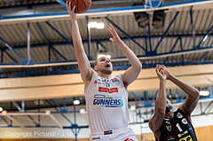 Basketball, win2day Basketball Superliga 2022/23, Grunddurchgang Runde 17, Oberwart Gunners, Flyers Wels, Renato Poljak (16)
