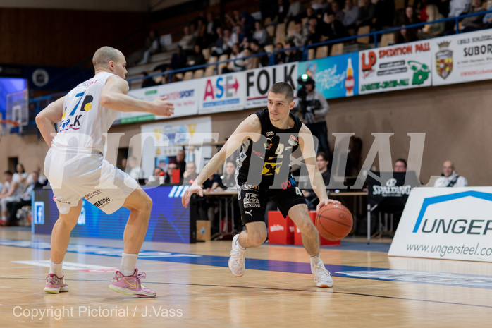 Basketball, win2day Basketball Superliga 2022/23, Grunddurchgang Runde 17, Oberwart Gunners, Flyers Wels, Gavrilo Tepic (4)