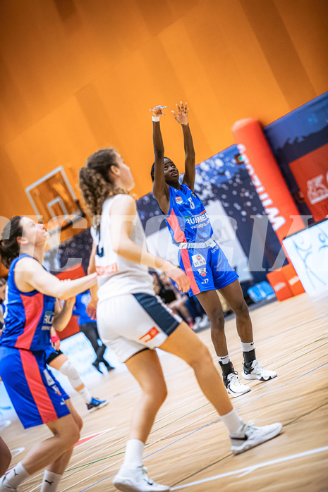Basketball, Win2Day Basketball Damen Superliga 2022/23, Grunddurchgang 11.Runde, Vienna Timberwolves, UBSC-DBBC Graz, Dierry Sow (6)