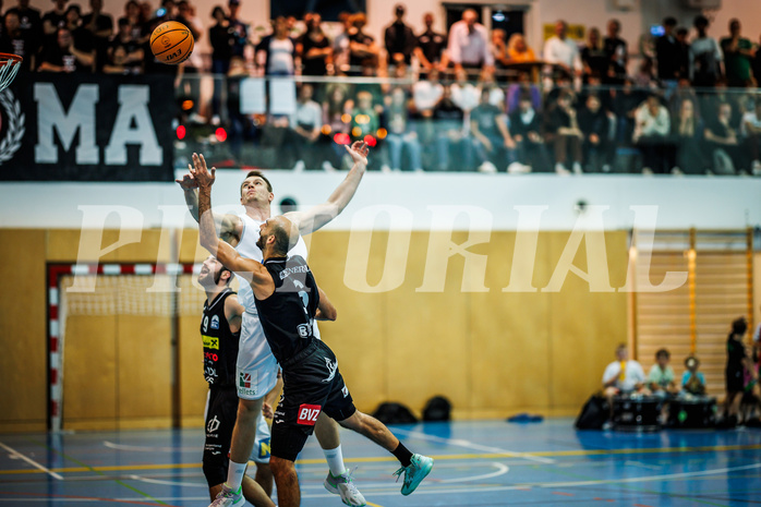 Basketball, Basketball Zweite Liga 2023/24, Grunddurchgang 4.Runde, Deutsch Wagram Alligators, Mattersburg Rocks, Branislav Balvan (14), Dominik Alturban (6)