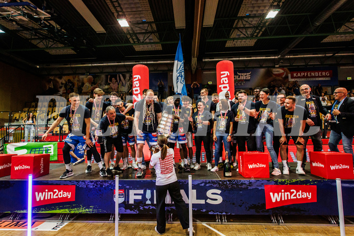Basketball, win2day Basketball Superliga 2023/24, Finale Spiel 3, UBSC Graz, Oberwart Gunners, Meister 2023/24 Unger Steel Gunners Oberwart