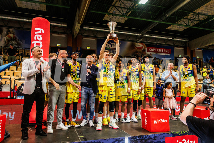 Basketball, win2day Basketball Superliga 2023/24, Finale Spiel 3, UBSC Graz, Oberwart Gunners, Vizemeister UBSC Graz