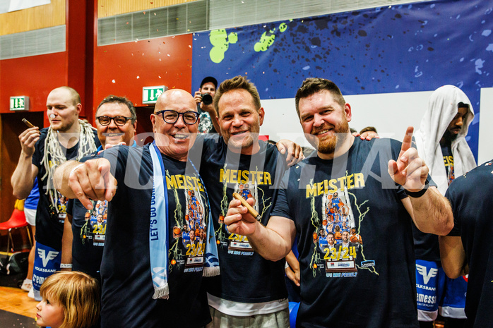 Basketball, win2day Basketball Superliga 2023/24, Finale Spiel 3, UBSC Graz, Oberwart Gunners, Celebrations