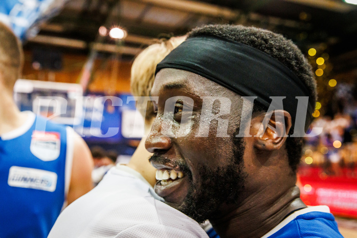 Basketball, win2day Basketball Superliga 2023/24, Finale Spiel 3, UBSC Graz, Oberwart Gunners, Celebrations