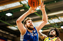 Basketball, win2day Basketball Superliga 2023/24, Finale Spiel 3, UBSC Graz, Oberwart Gunners, Daniel Köppel (14)