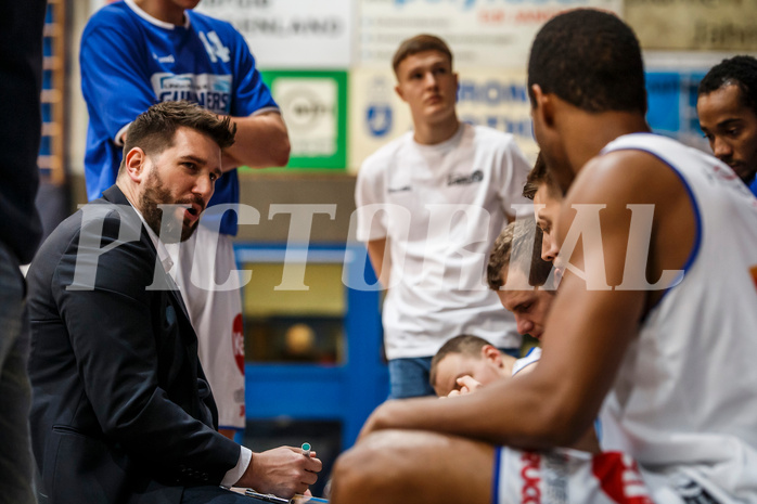 Basketball, Admiral Basketball Superliga 2019/20, Grunddurchgang 14.Runde, Oberwart Gunners, BC Vienna, Horst Leitner (Coach)