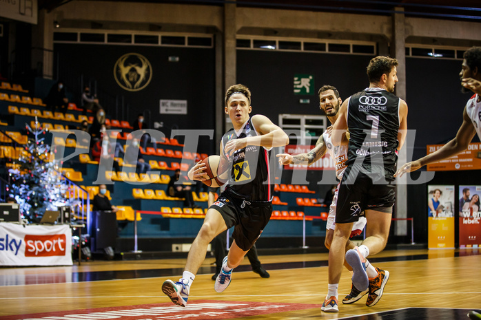 Basketball, bet-at-home Basketball Superliga 2020/21, Grunddurchgang 17.Runde, BC Vienna, Flyers Wels, Jan Razdevsek (4)