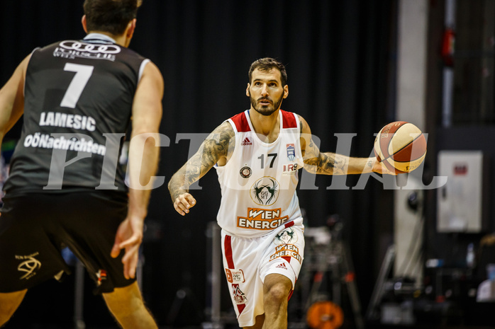 Basketball, bet-at-home Basketball Superliga 2020/21, Grunddurchgang 17.Runde, BC Vienna, Flyers Wels, Ivan Siriscevic (17)