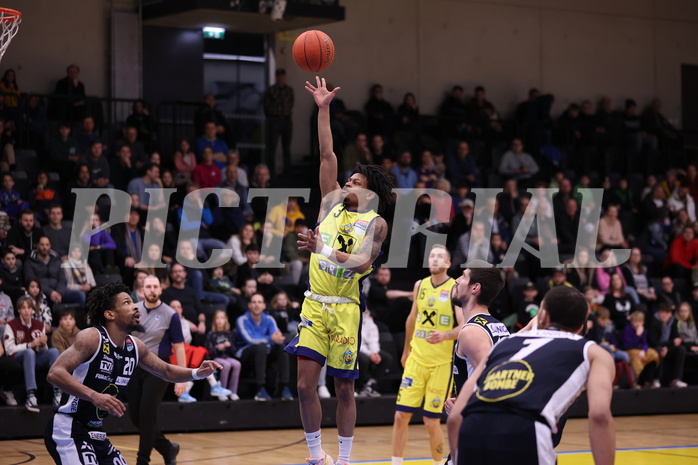 05.02.2023, Graz, Raiffeisen Sportpark Graz, Basketball Superliga 2022/23, Grunddurchgang, Runde 20, UBSC Raiffeisen Graz - OCS Swans Gmunden