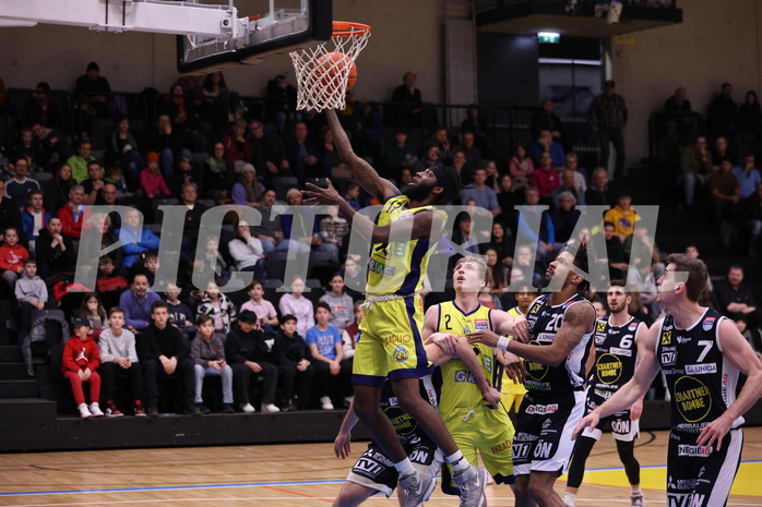 05.02.2023, Graz, Raiffeisen Sportpark Graz, Basketball Superliga 2022/23, Grunddurchgang, Runde 20, UBSC Raiffeisen Graz - OCS Swans Gmunden
