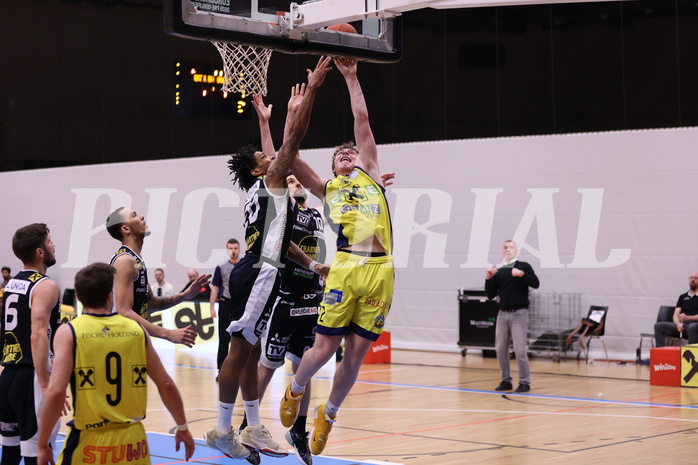 05.02.2023, Graz, Raiffeisen Sportpark Graz, Basketball Superliga 2022/23, Grunddurchgang, Runde 20, UBSC Raiffeisen Graz - OCS Swans Gmunden