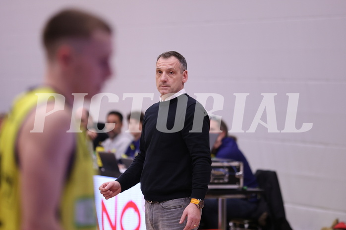 05.02.2023, Graz, Raiffeisen Sportpark Graz, Basketball Superliga 2022/23, Grunddurchgang, Runde 20, UBSC Raiffeisen Graz - OCS Swans Gmunden
