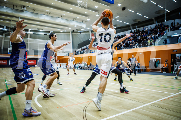 Basketball, Win2Day Superliga 2023/24, Grunddurchgang 7.Runde, Vienna Timberwolves, BBC Nord Dragonz, Jakob Szkutta (10)