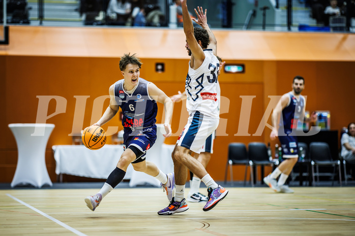Basketball, Win2Day Superliga 2023/24, Grunddurchgang 7.Runde, Vienna Timberwolves, BBC Nord Dragonz, Valentin Pasterk (6)