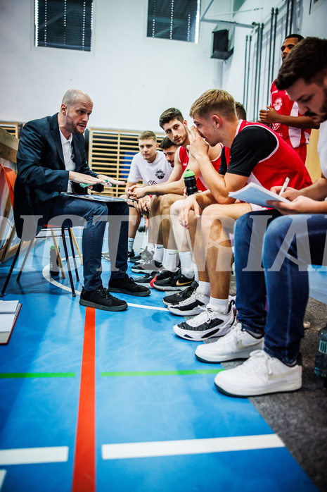 Basketball, Basketball Zweite Liga 2024/25, Grunddurchgang 1.Runde, Deutsch Wagram Alligators, Upper Austrian Ballers, Paul Filzmoser (Head Coach)